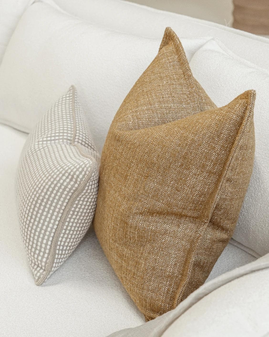 Bryan Bundle cushion in yellow and white, shown in a product right view as image 7