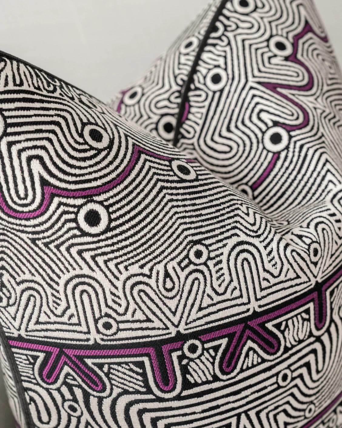 Edda Mauve cushion in black and silver, shown in a product as image 7