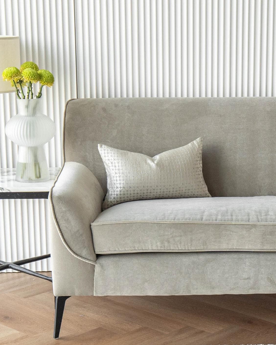 Elmas Klimt II cushion in silver and white, shown in a lifestyle front view as image 4
