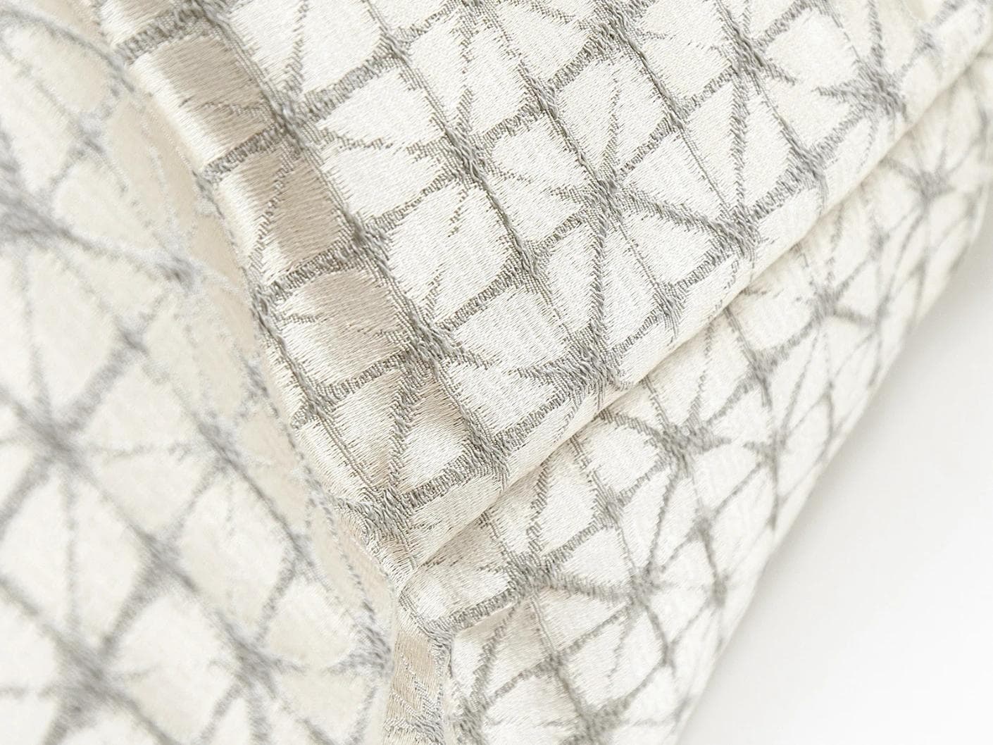 Elmas Klimt cushion in silver and white, shown in a product close-up as image 9