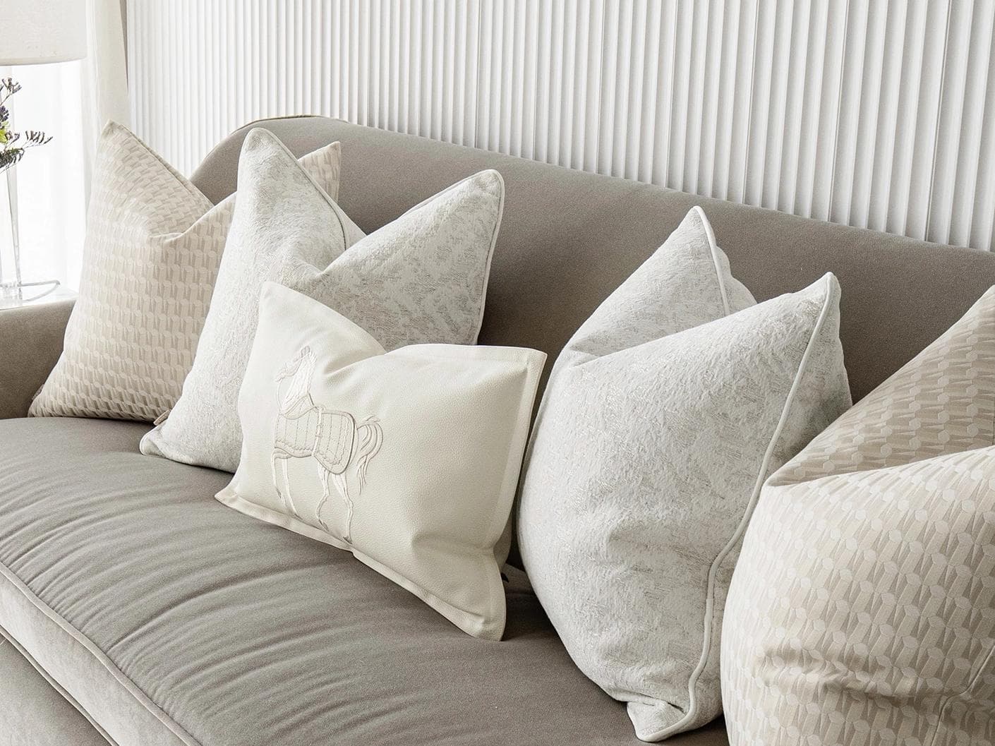 Carmi Bundle bundle - indoor in white and beige, shown in a lifestyle right view as image 3