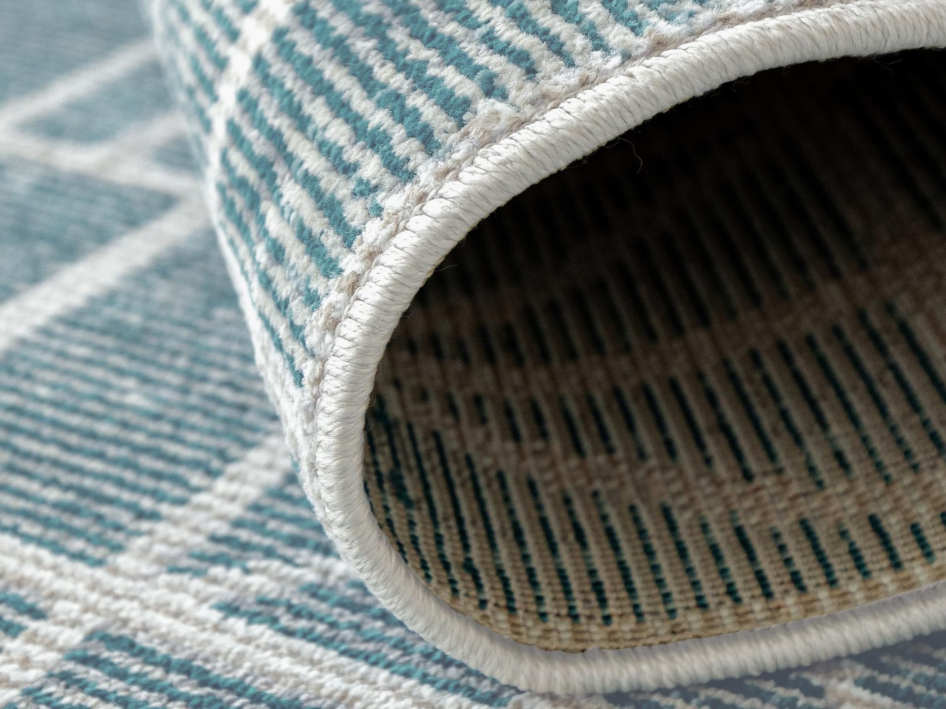 Hunter Sky carpet in sky and turquoise, shown in a product close-up as image 9