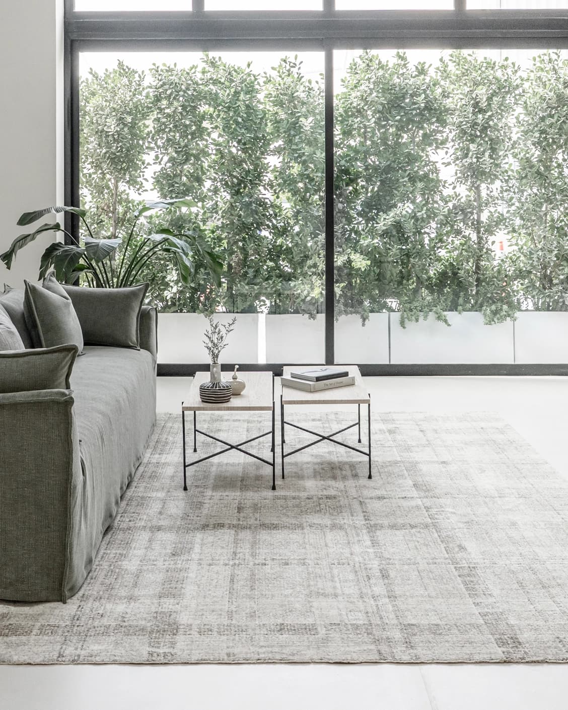 ada-ivory-ivory-taupe-standard-carpet-lifestyle-left-view-id-DSC03511.webp