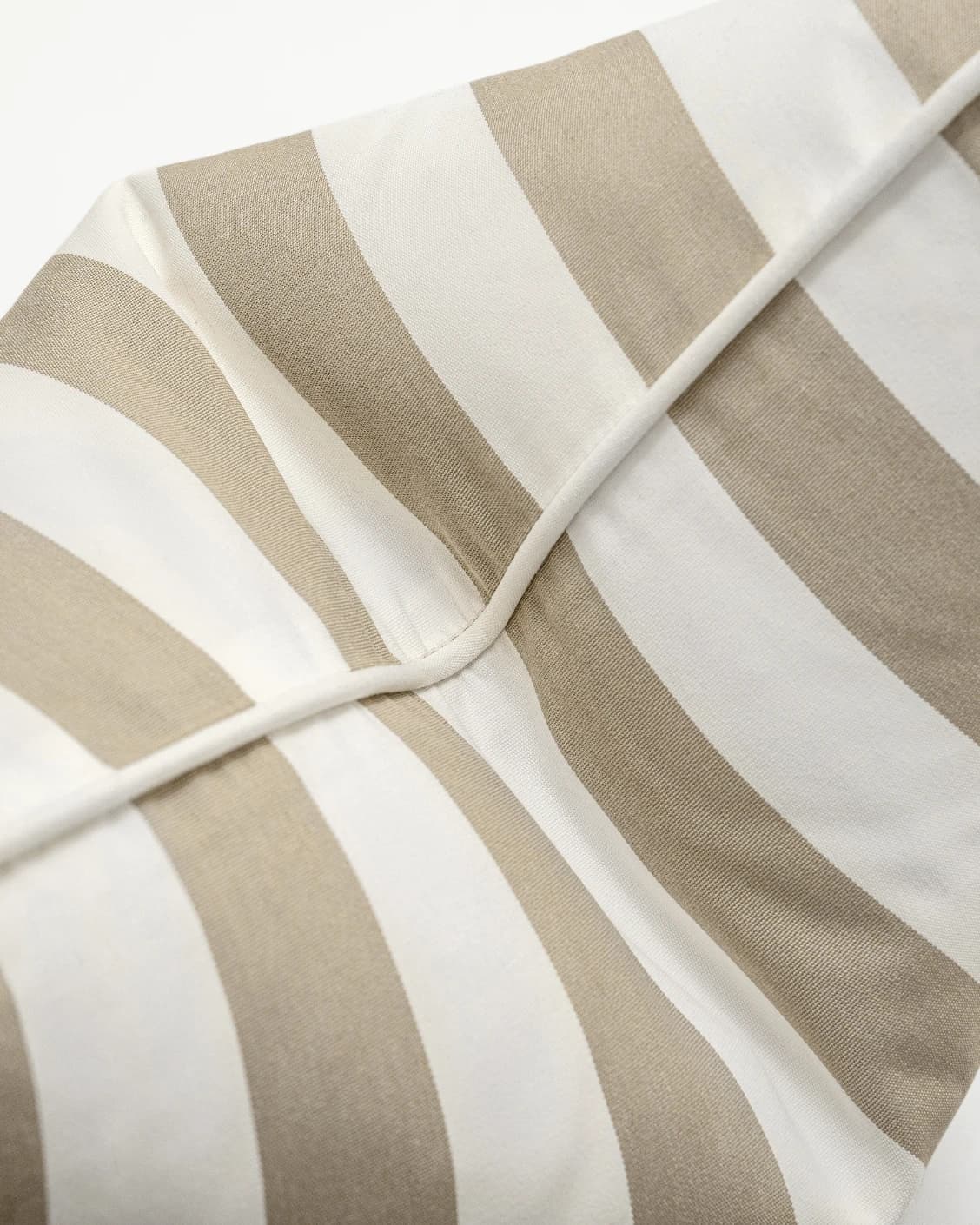 Aelia Sandy single - outdoor in beige, shown in a product top view as image 2