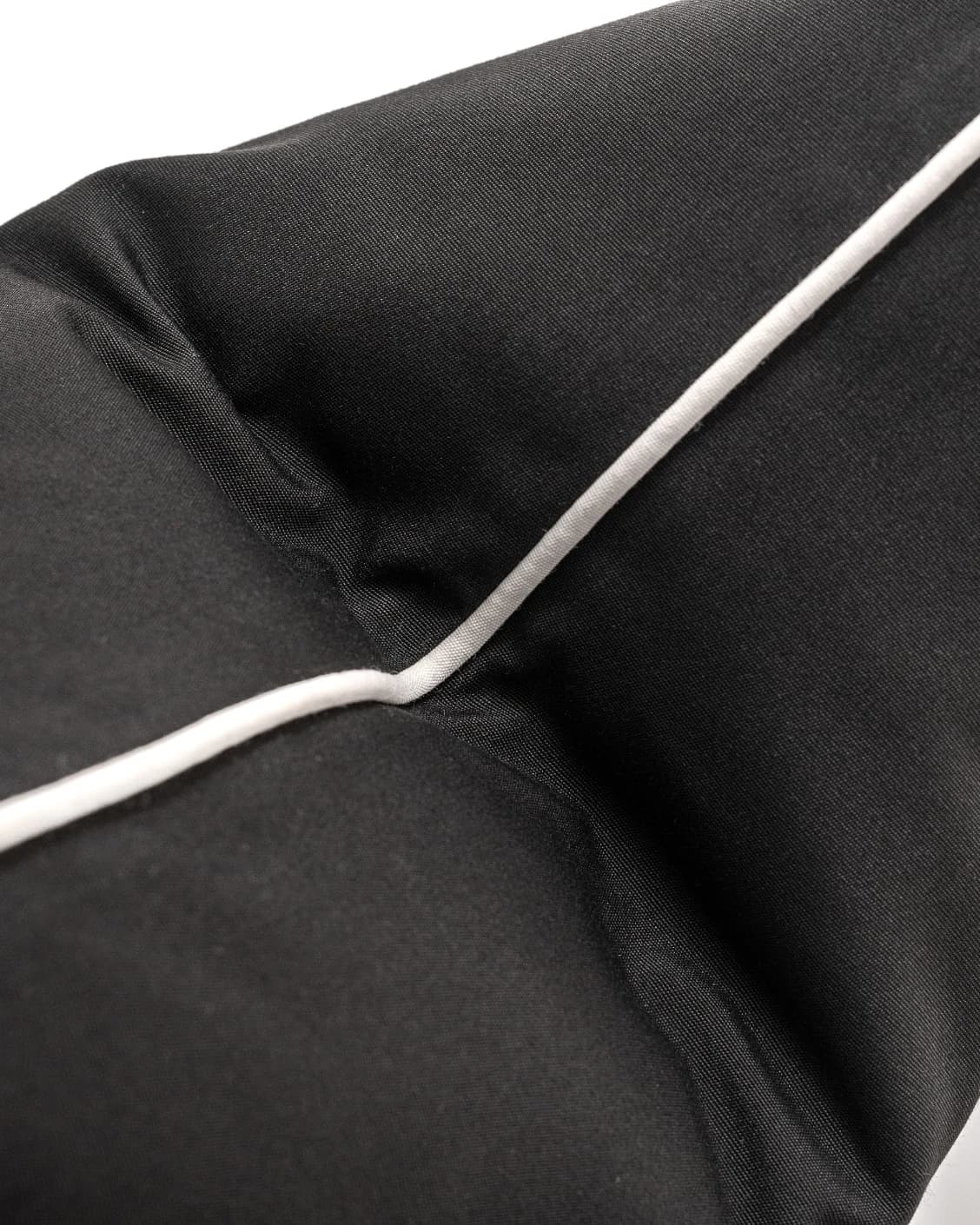 Aelia Steele single - outdoor in black, shown in a product top view as image 2