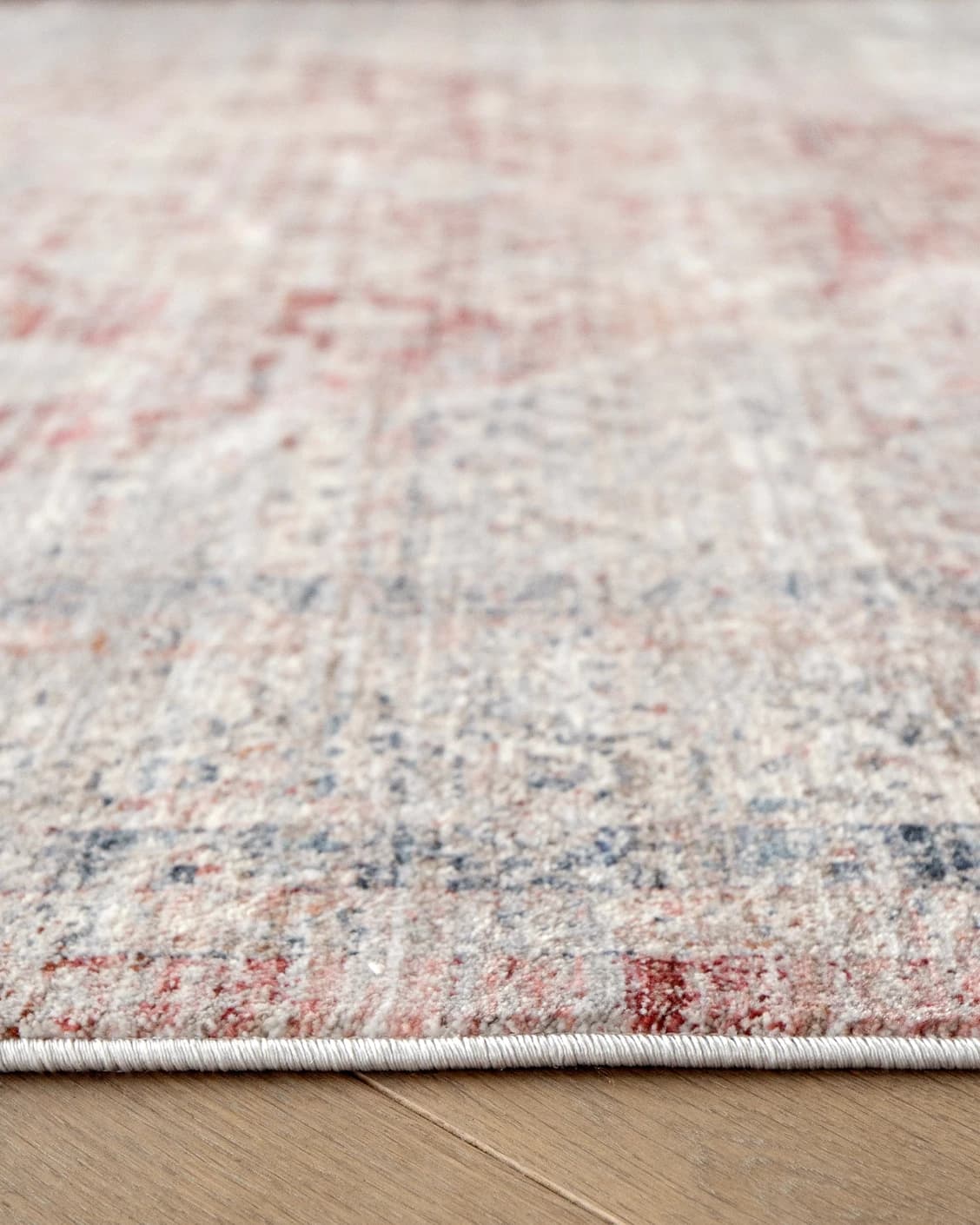 Alexander Rosso carpet in red and beige, shown in a product close-up as image 12