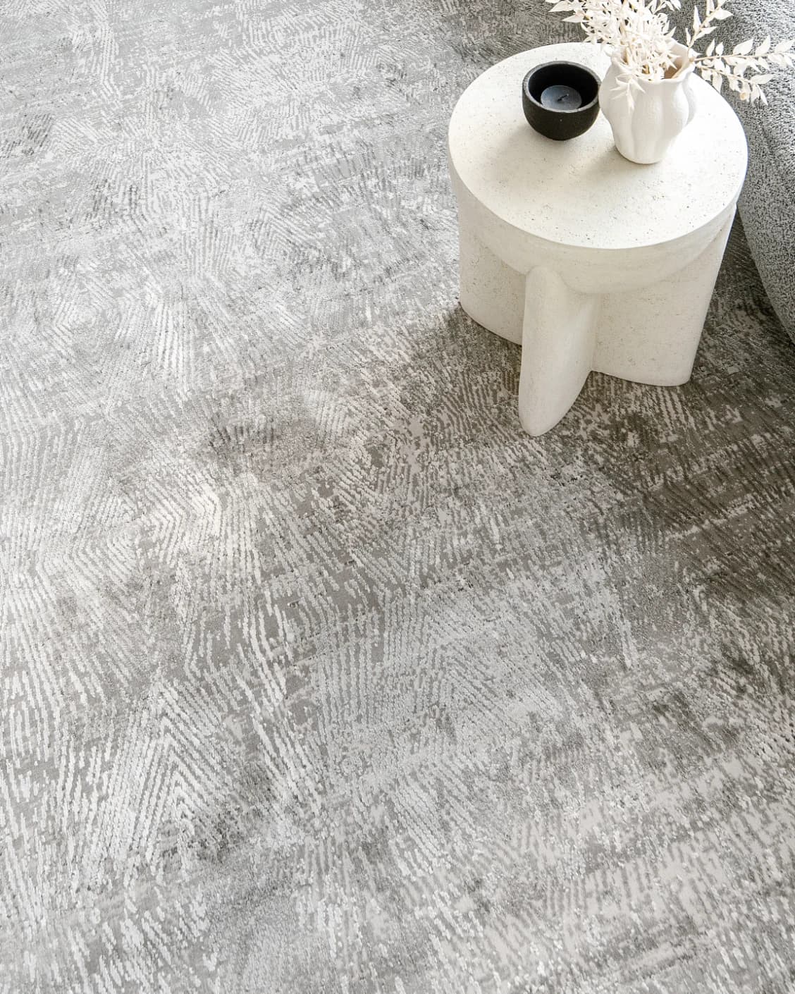 Athena Ashton carpet in grey and off white, shown in a product close-up as image 7