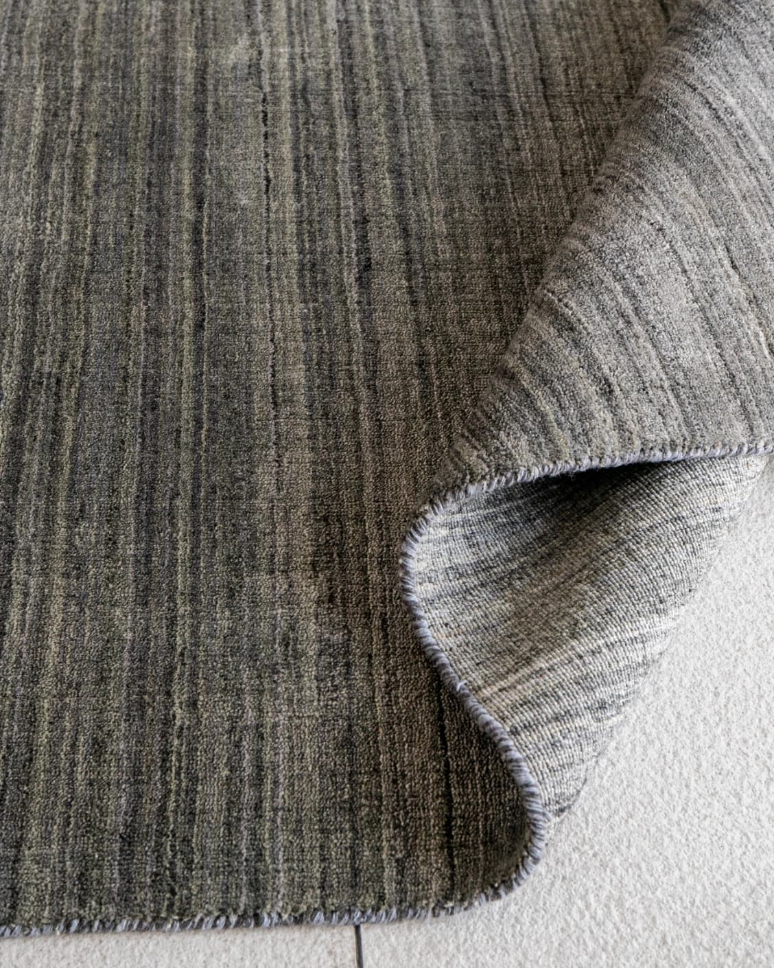 ava-ashton-grey-charcoal-standard-carpet-product-left-view-top-id-AR105289