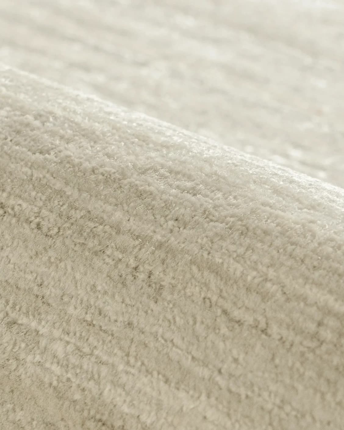 Beatrice Sandy 02 carpet in beige, shown in a product close-up as image 16