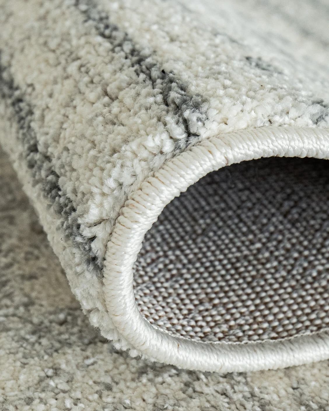 Conrad Bianca carpet in grey and white, shown in a product close-up as image 6