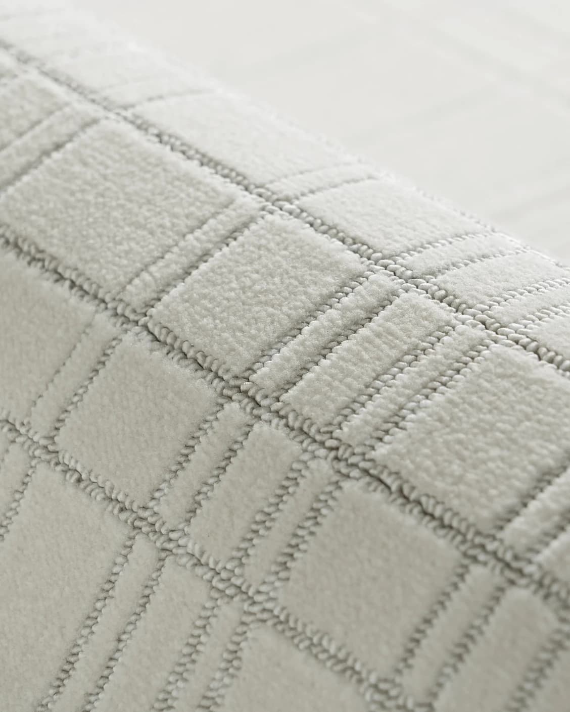 Corvin Sandy carpet in ivory and grey, shown in a product close-up as image 12