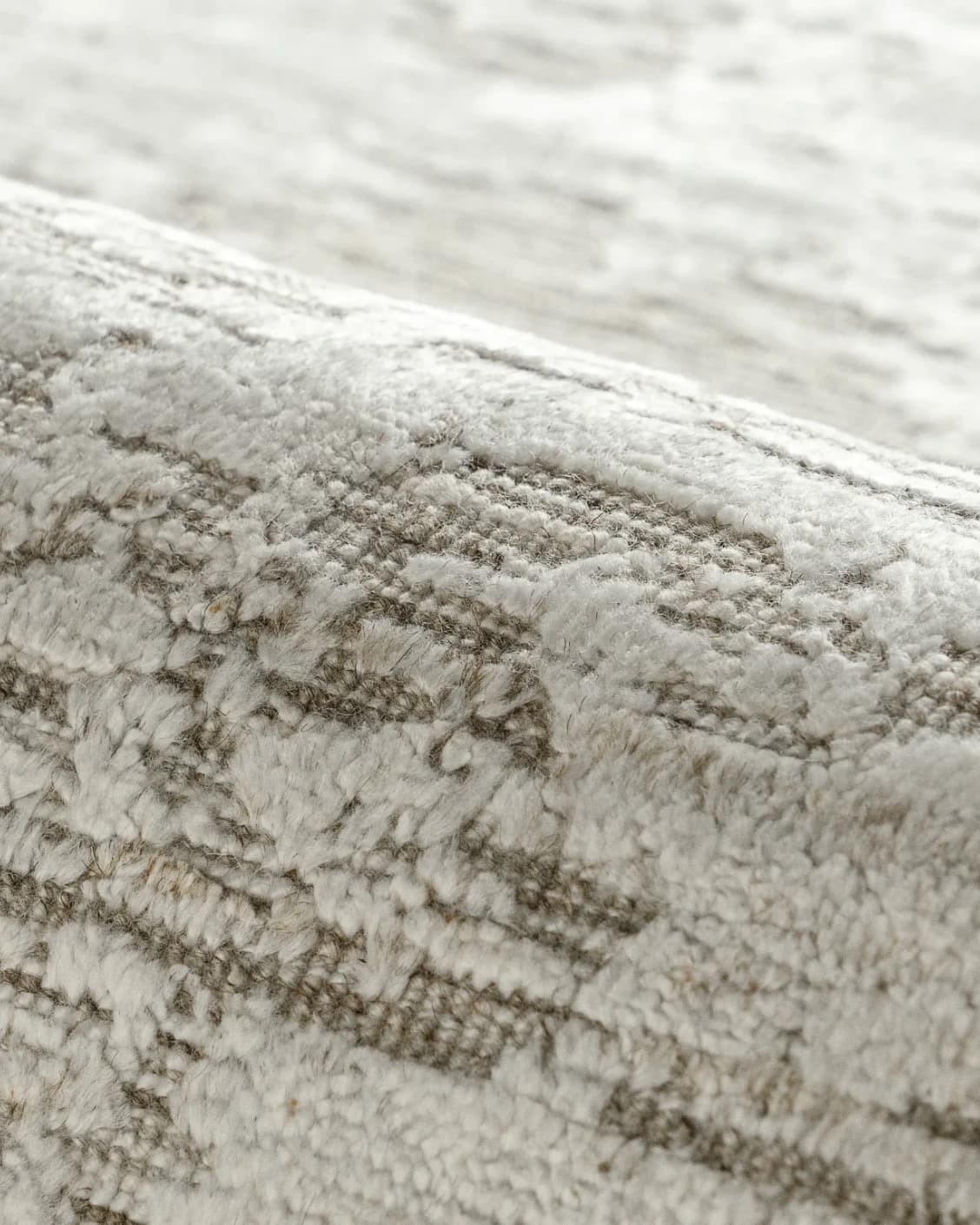 Eh Harvey Travertine Round pots in beige, shown in a product close-up as image 9
