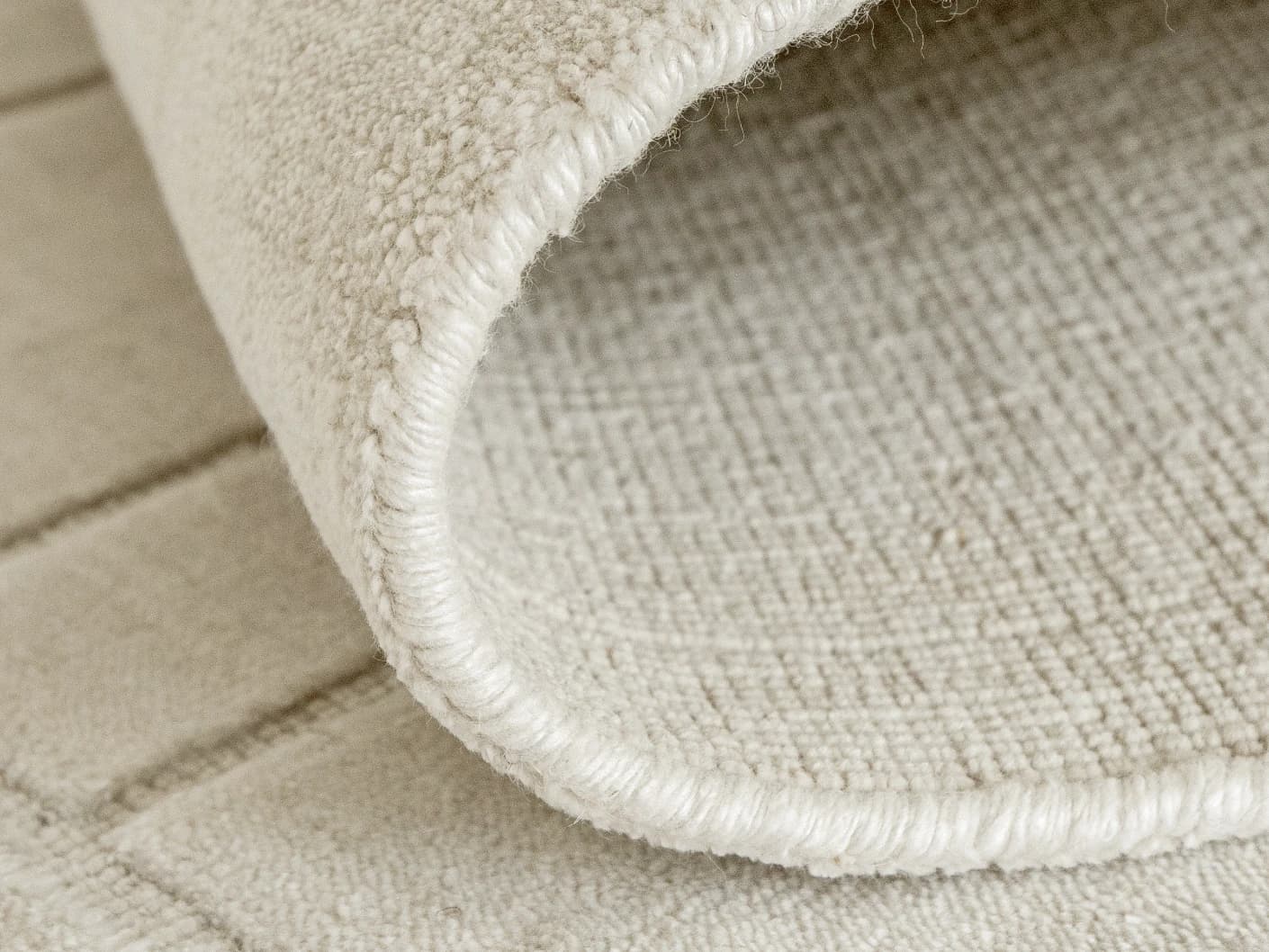 Elliot Bianca carpet in white and pearl, shown in a lifestyle as image 6