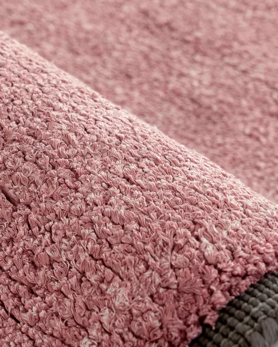 Elyse Rosso carpet in pink, shown in a product close-up as image 12