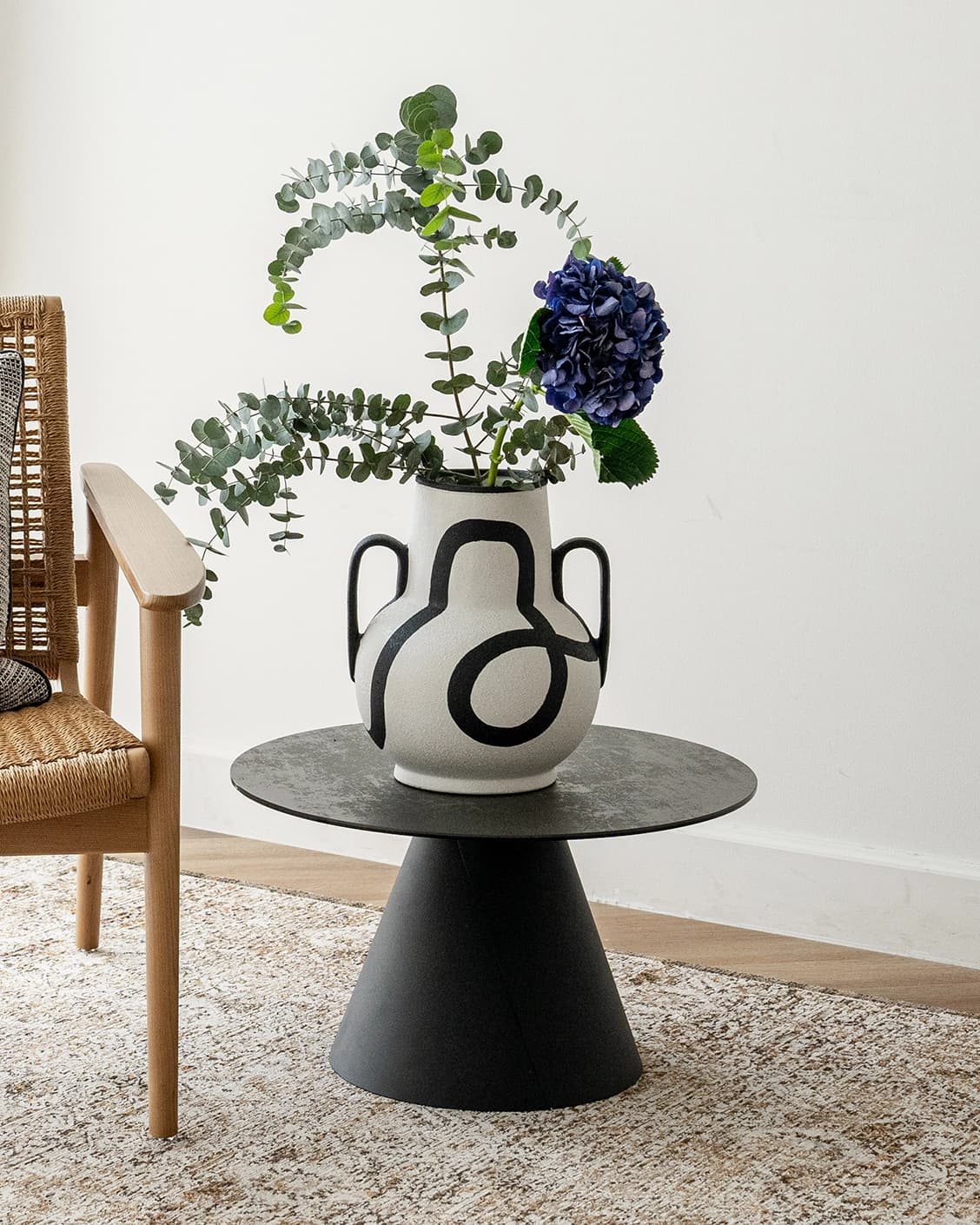 Evelina Arneson vases in black and white, shown in a lifestyle front view as image 2