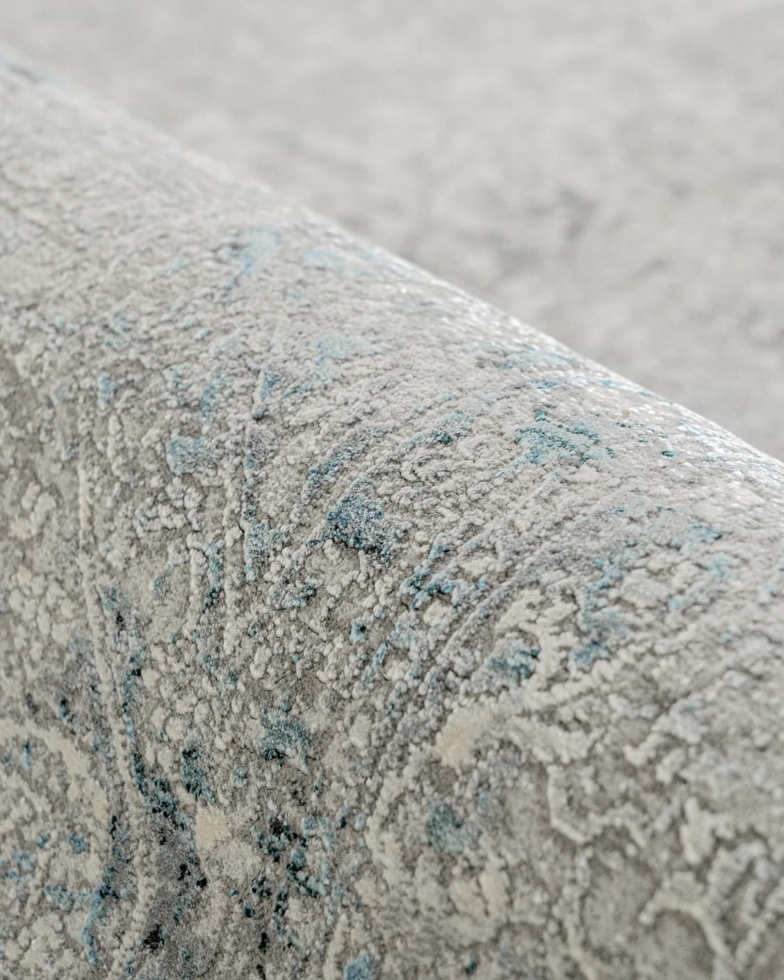 Jacob Alba carpet in grey, shown in a product close-up as image 13