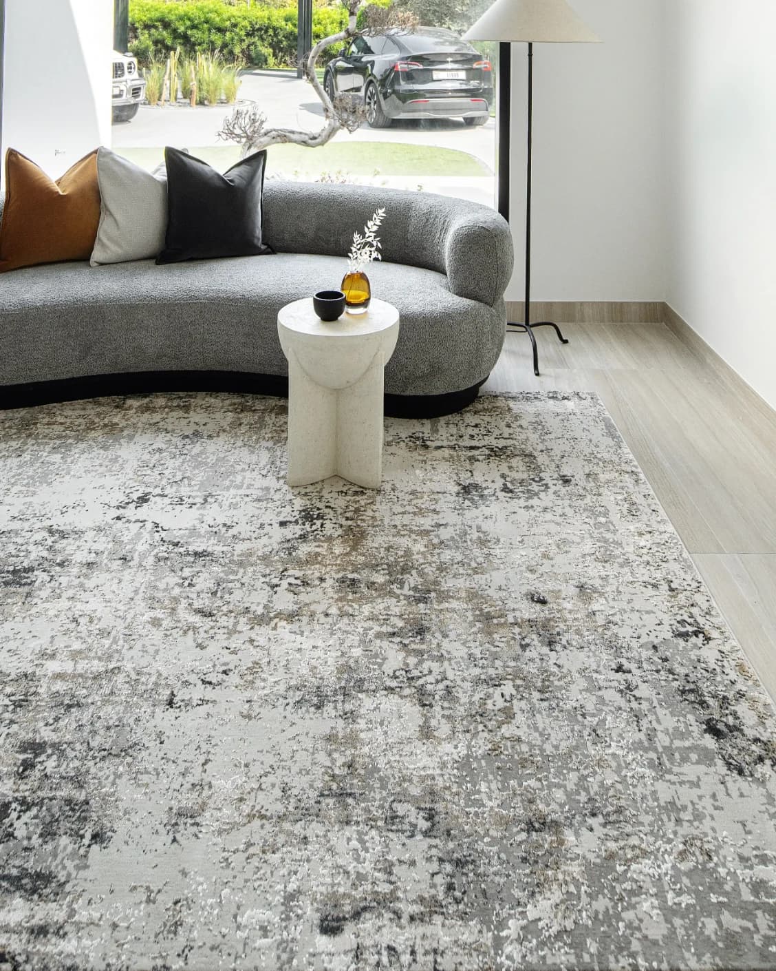 Jay Haywoods carpet in grey, shown in a lifestyle front view as image 4