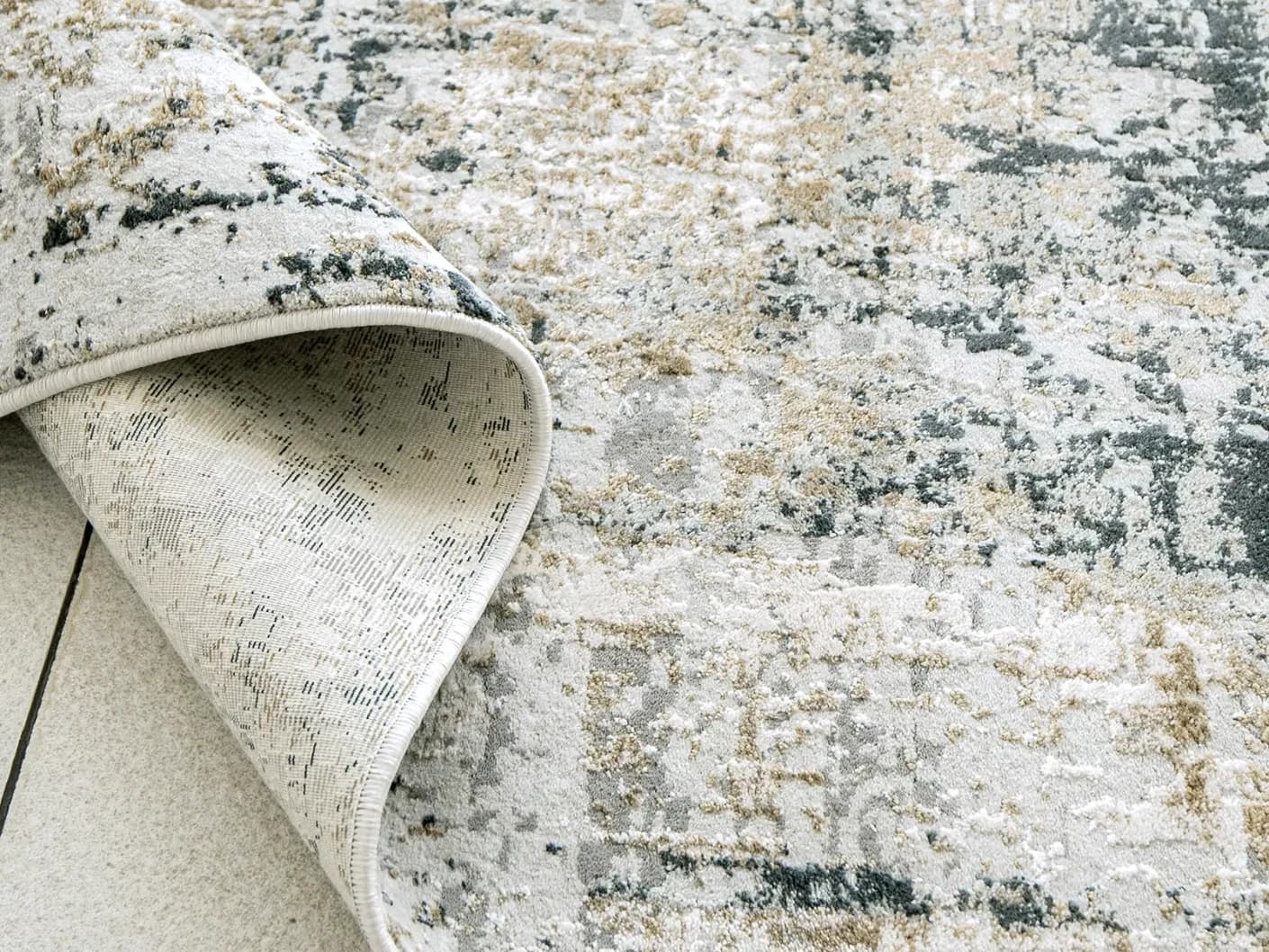 Jay Haywoods carpets in grey, shown in a product close-up view