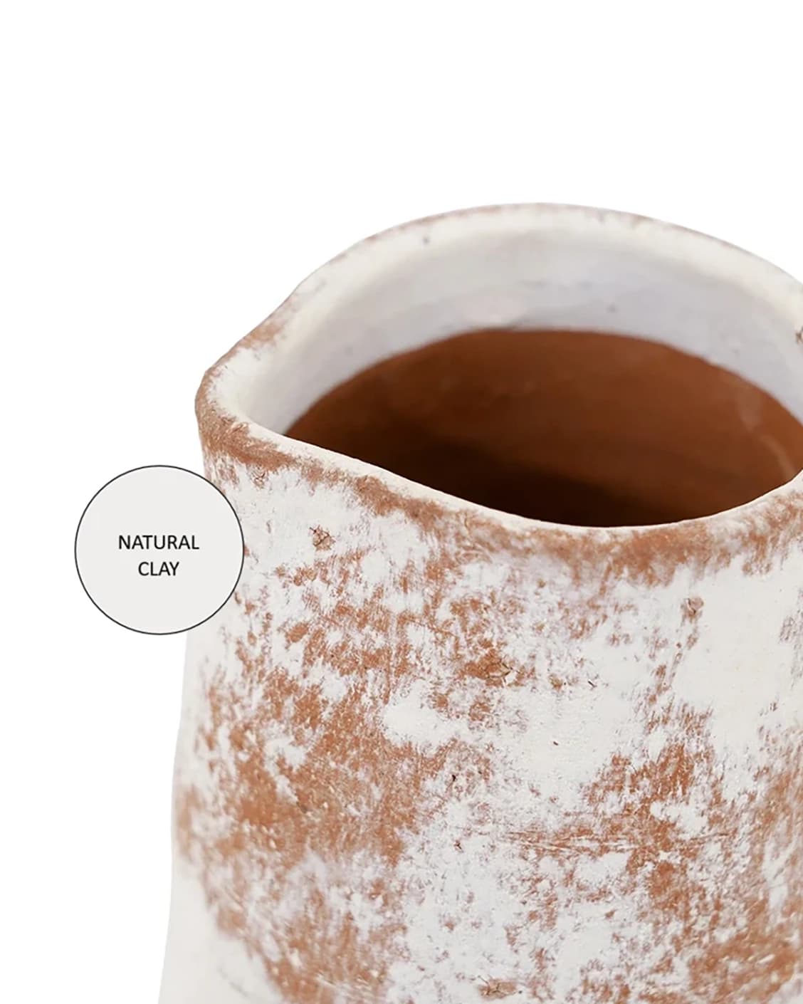 Leva Terra vases in white and beige, shown in a product close-up as image 9