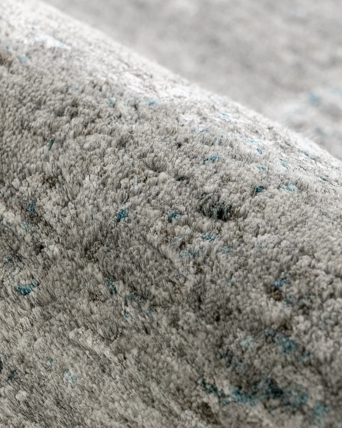 Liam Ashton carpet in grey, shown in a product close-up as image 11