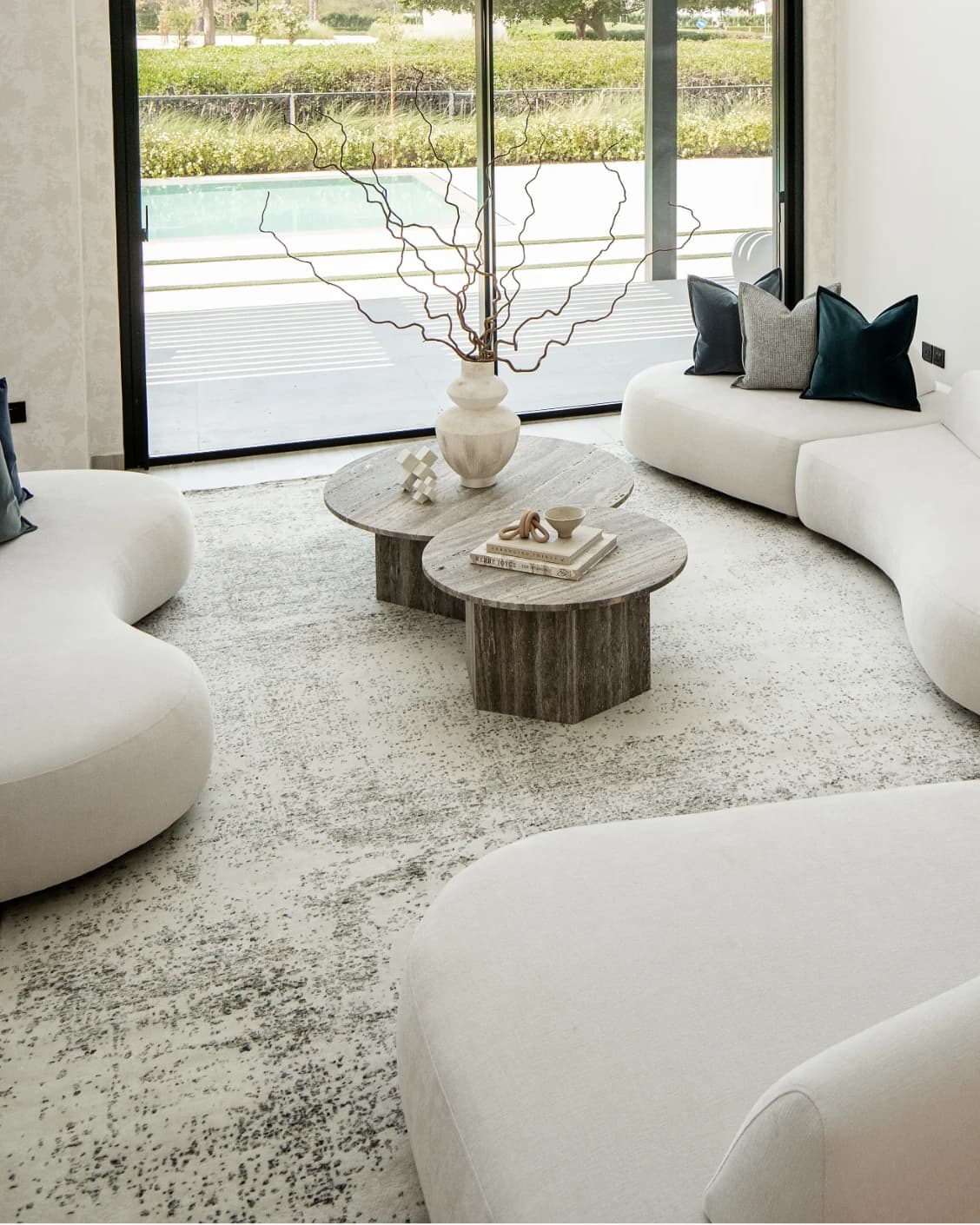 Liam Bianca carpet in grey, shown in a lifestyle front view as image 7