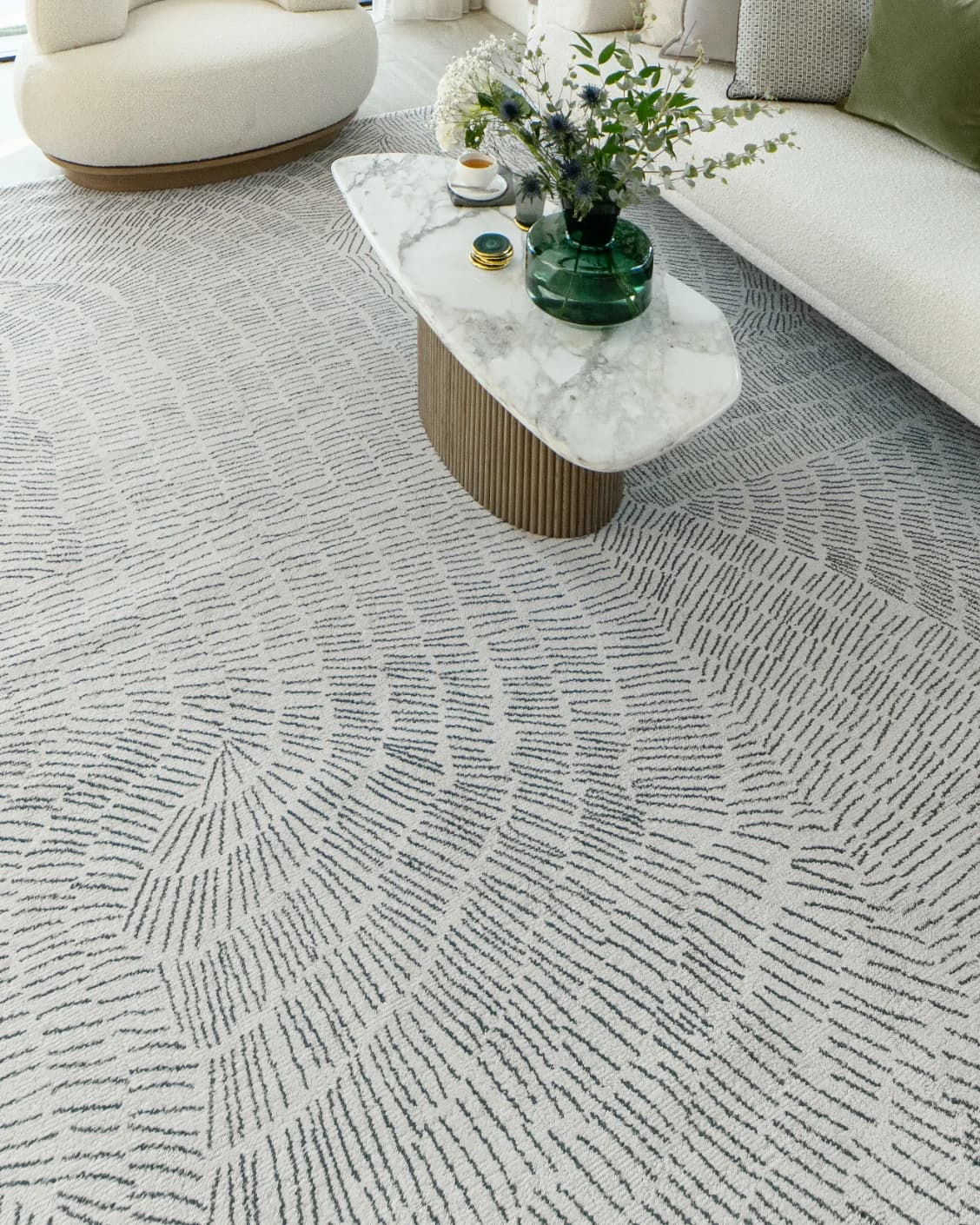 Link Fume carpet in grey, shown in a lifestyle top view as image 8