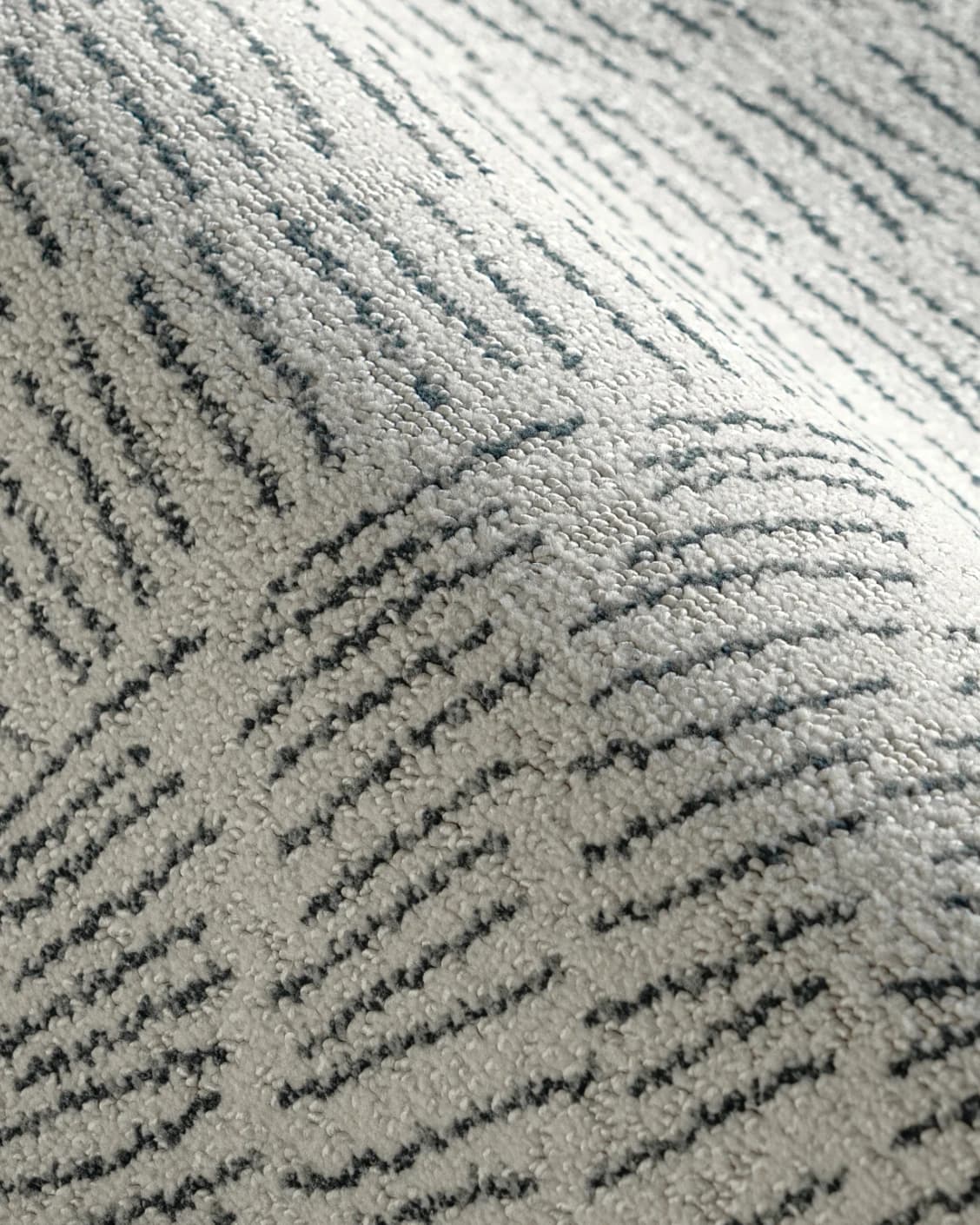 Link Fume carpet in grey, shown in a product close-up as image 9
