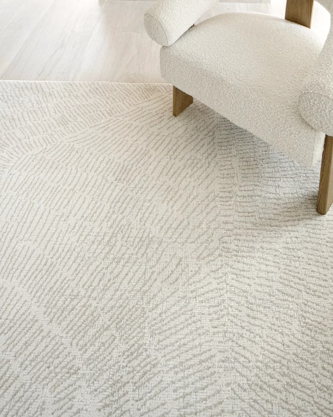 Link Sandy carpet in beige, shown in a lifestyle top view as image 10