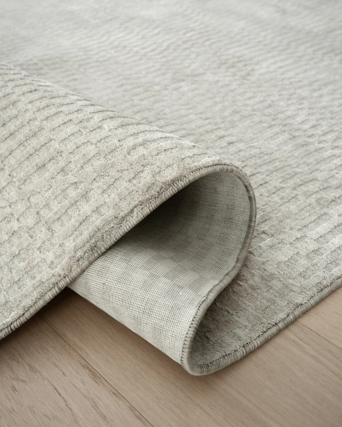 Maverick Sandy carpet in beige, shown in a product close-up as image 8