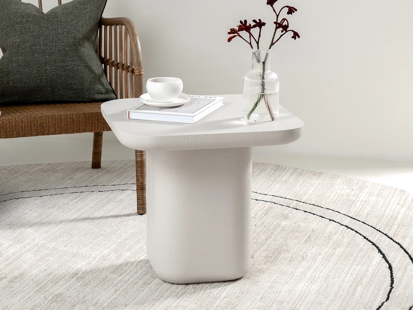 modena coffee table 2 image 4x3