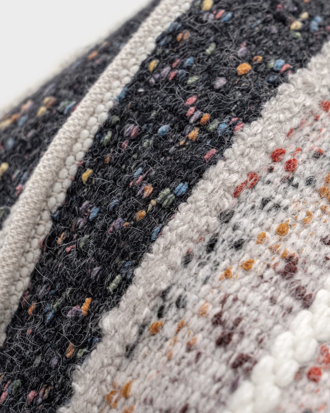 Naysa Canova single - indoor in multicolour, shown in a product close-up as image 2