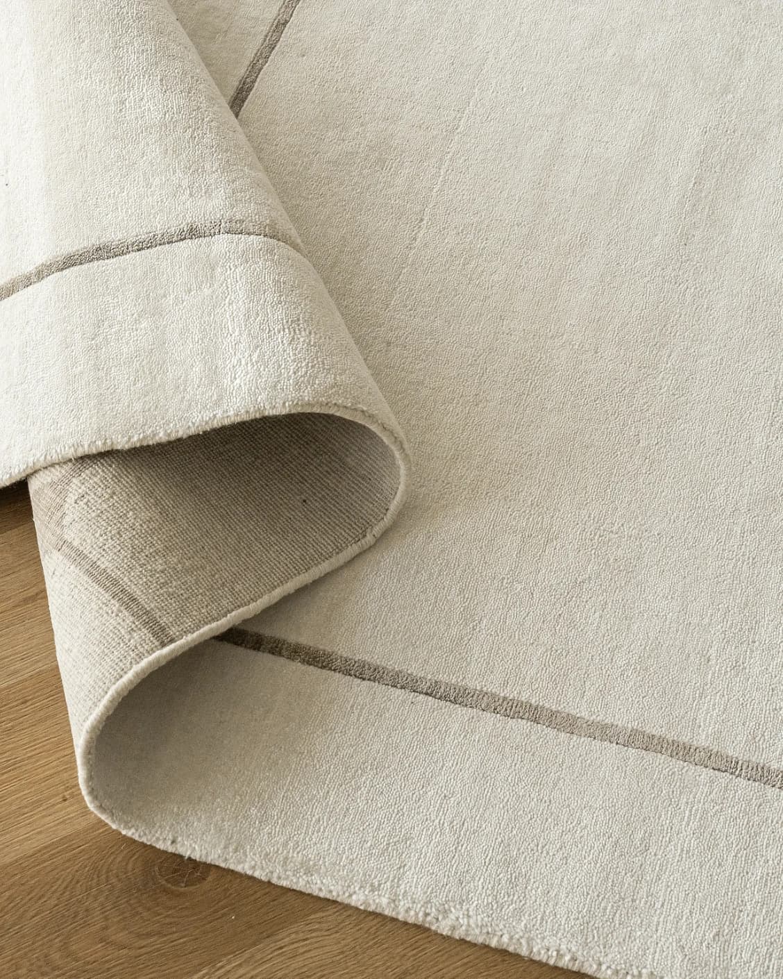 Noon Sadaf carpet in beige, shown in a product close-up as image 11