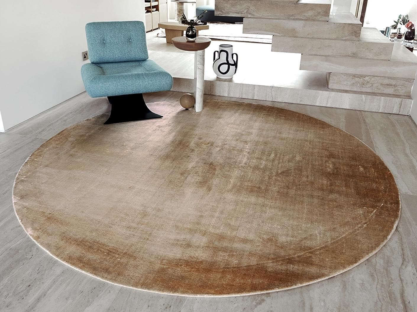 Oscar Sandy carpets in beige, shown in a lifestyle front view as image 2
