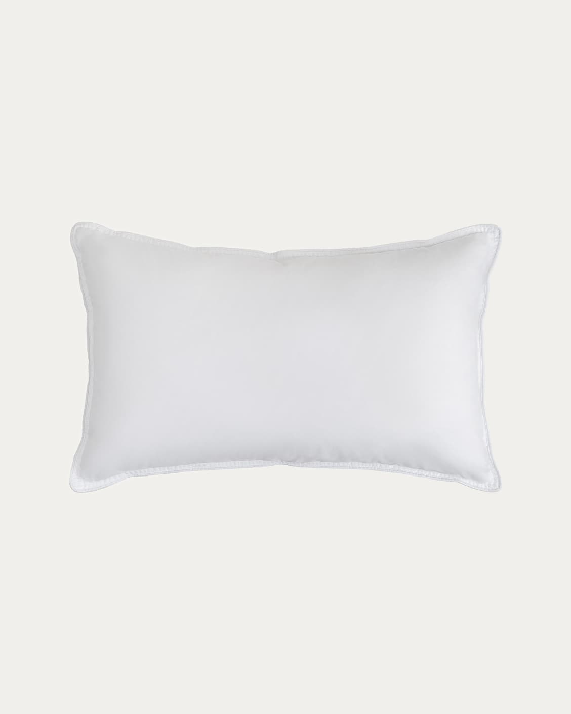 plush-feather-kidney-cushion-insert-white-product-front-view-4x5-id-dsc06399