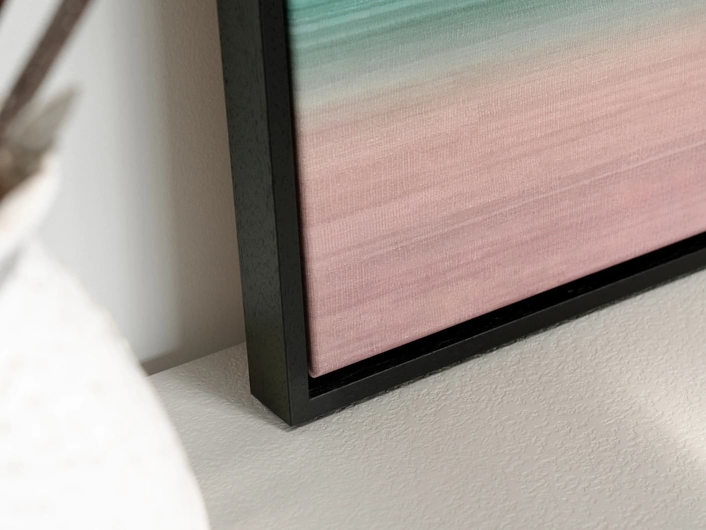 Sails canvas in pink, shown in a lifestyle close-up as image 2