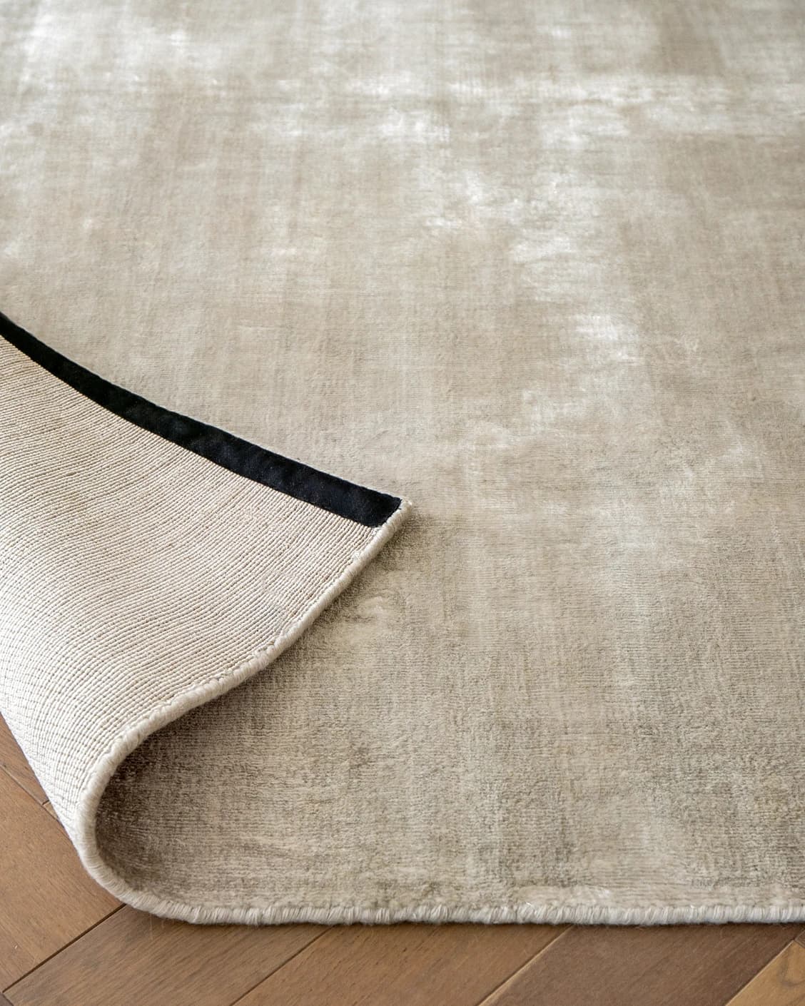 Scarlette Dune carpet in beige and brown, shown in a product close-up as image 10