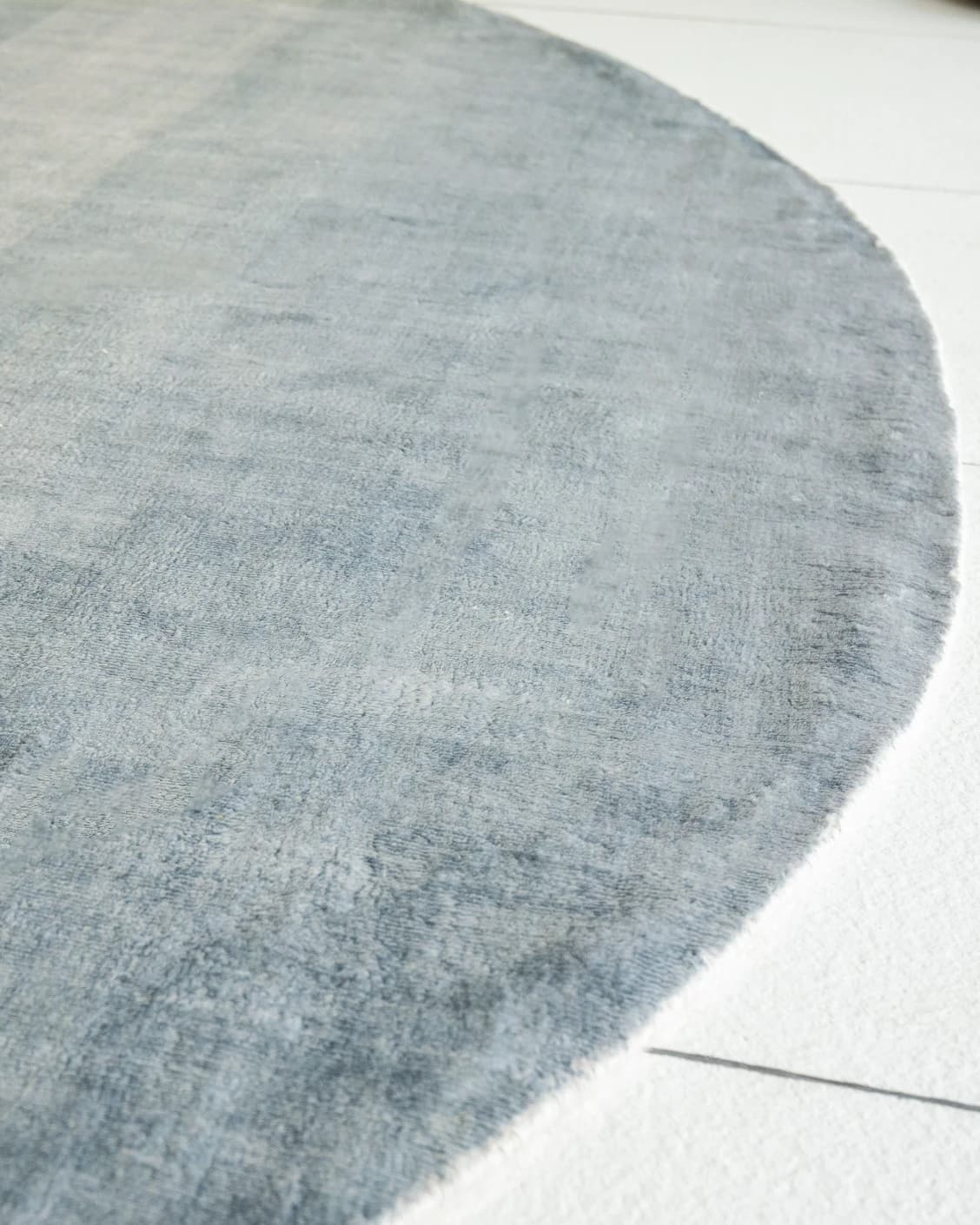 Scarlette Sky carpets in blue, shown in a product close-up as image 2