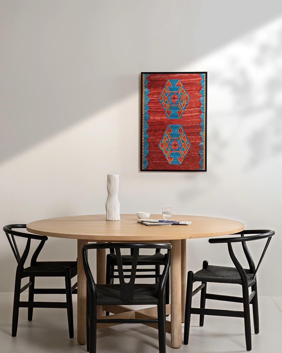 Scorpio canvas in red and blue, shown in a product front view as image 2