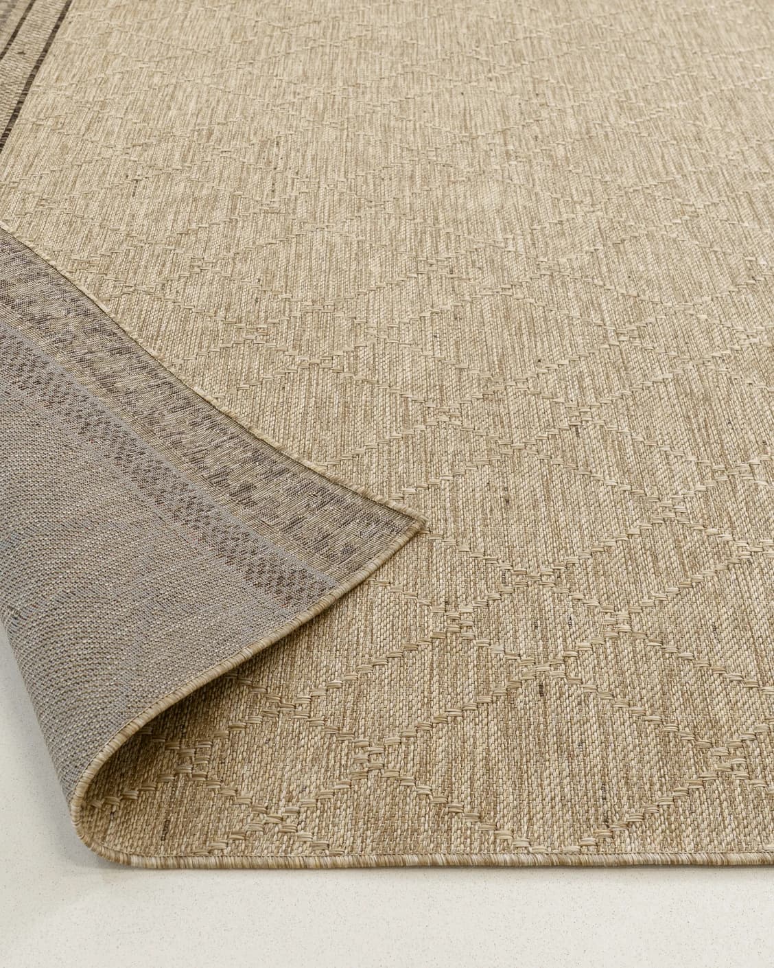 Solana Dune carpet in dune and brown, shown in a product close-up as image 12