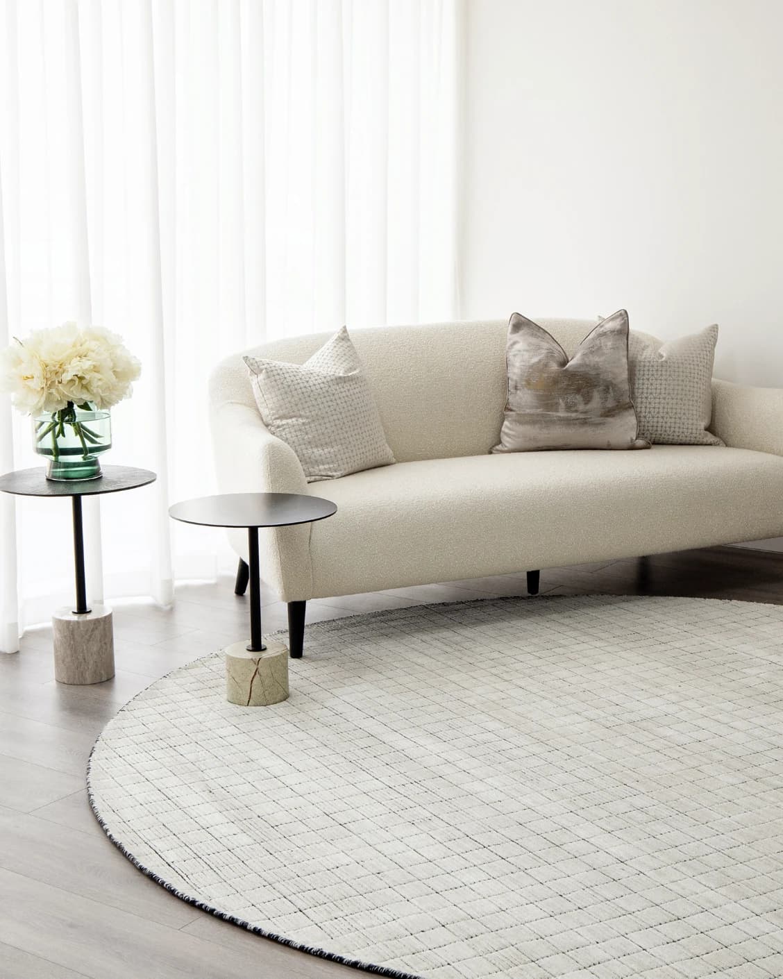 Taylor Bianca carpets in black and white, shown in a lifestyle left view as image 3