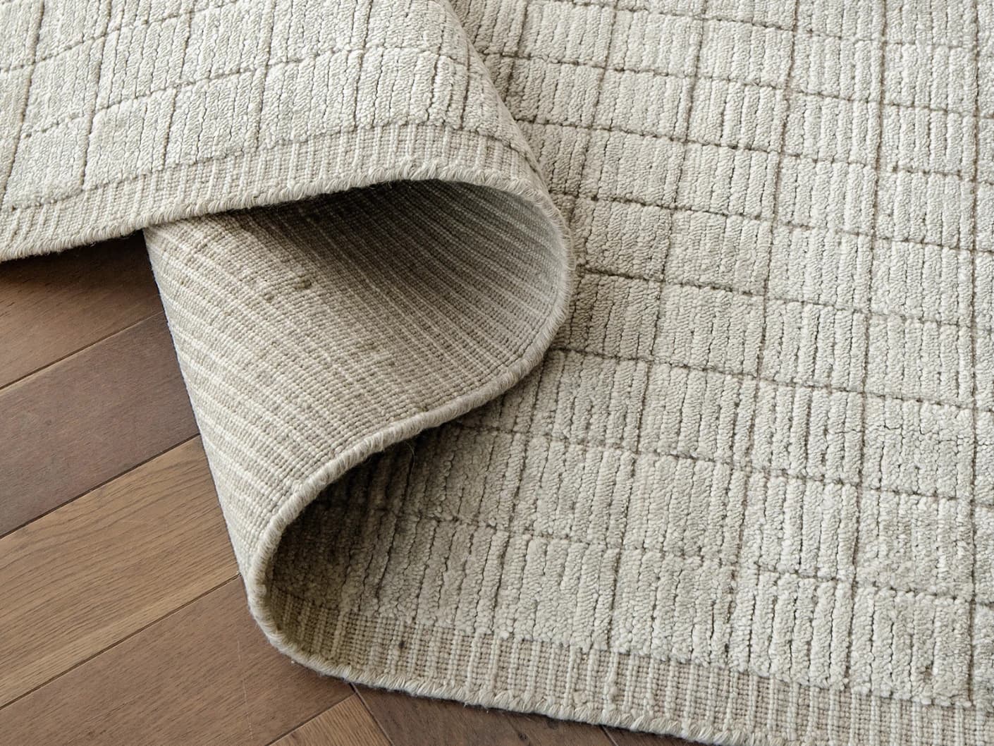 Taylor Sandy Runners carpets in sandy and beige, shown in a product close-up view