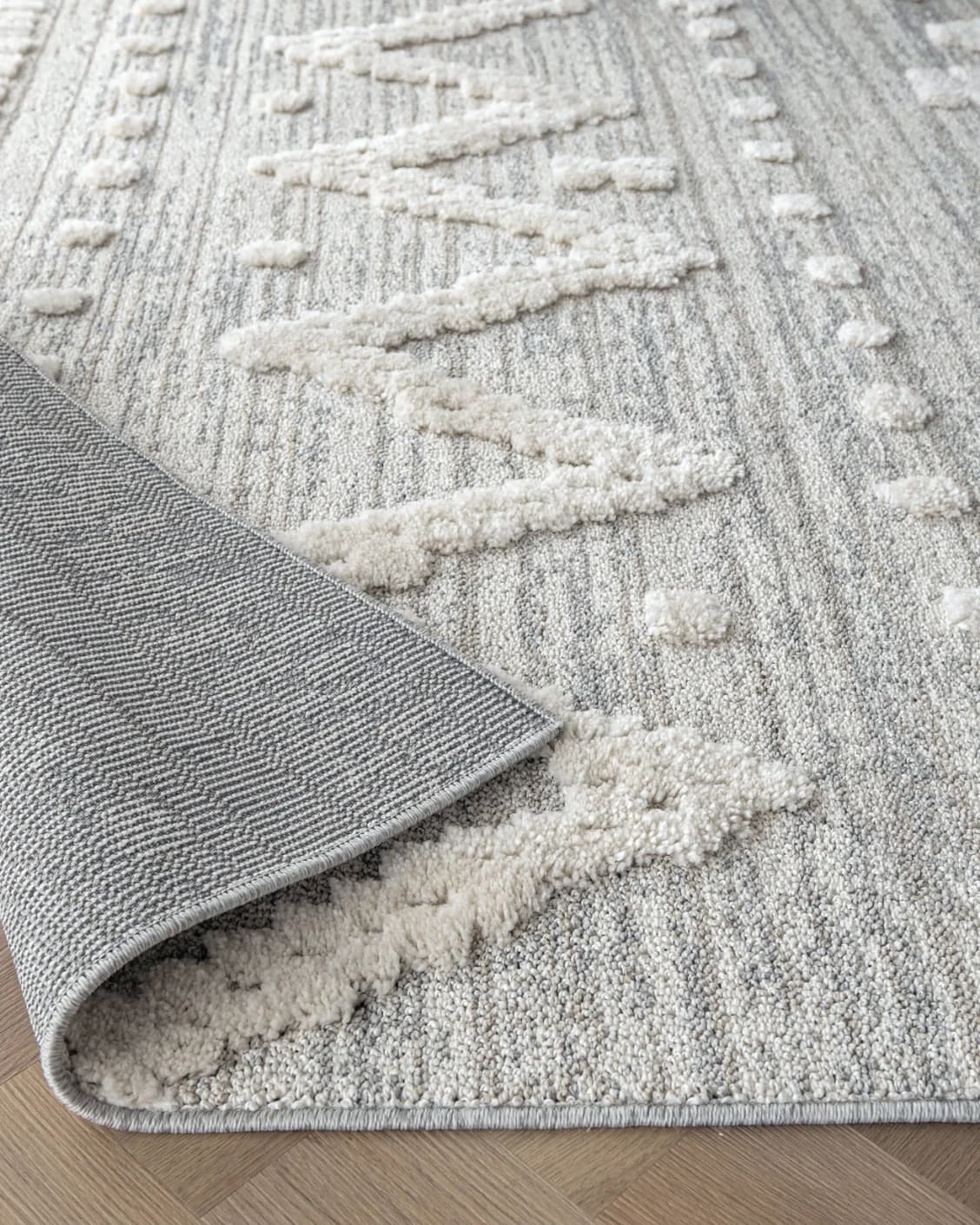 Zahra Snow carpet in grey and off white, shown in a product front view as image 14