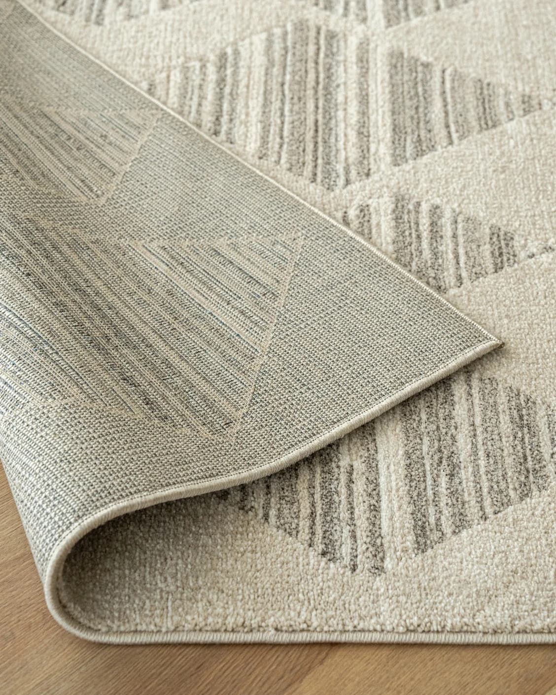 Zen Alba carpet in cream, beige and grey, shown in a product close-up as image 11