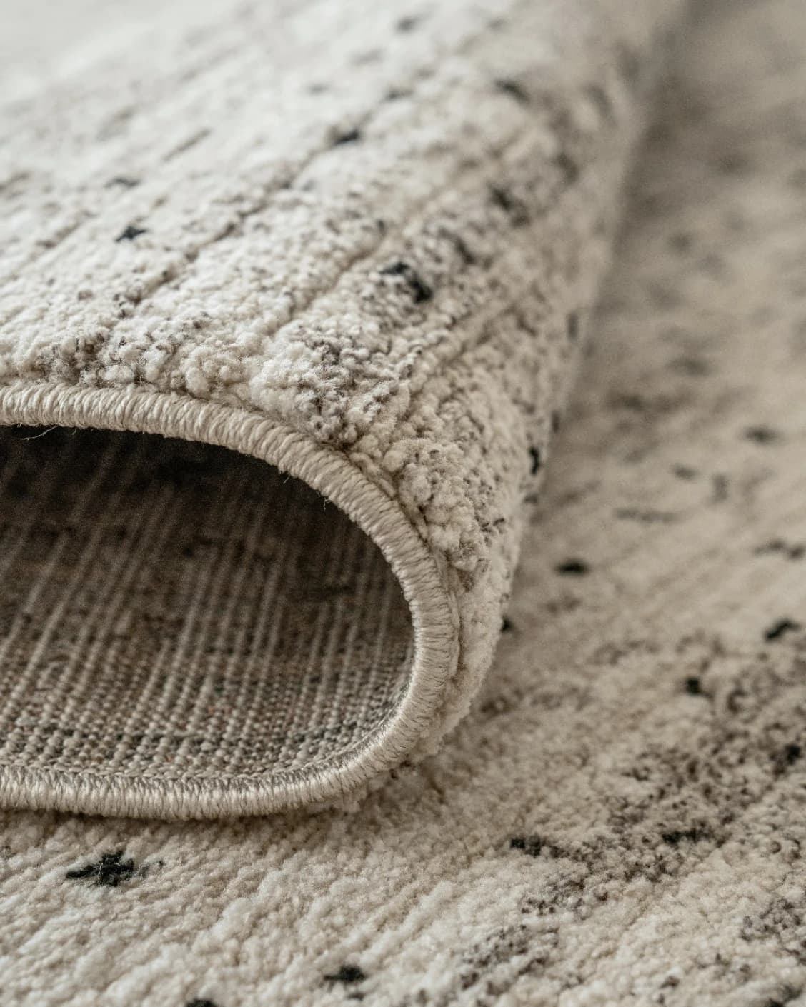 Zen Ashton carpet in beige, shown in a product close-up as image 11