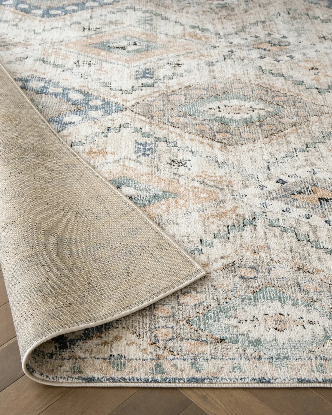 Zen Sandy carpet in beige and blue, shown in a product close-up as image 16