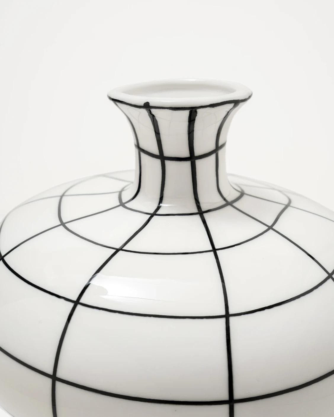 Iris Arneson vases in white and black, shown in a product front view as image 7