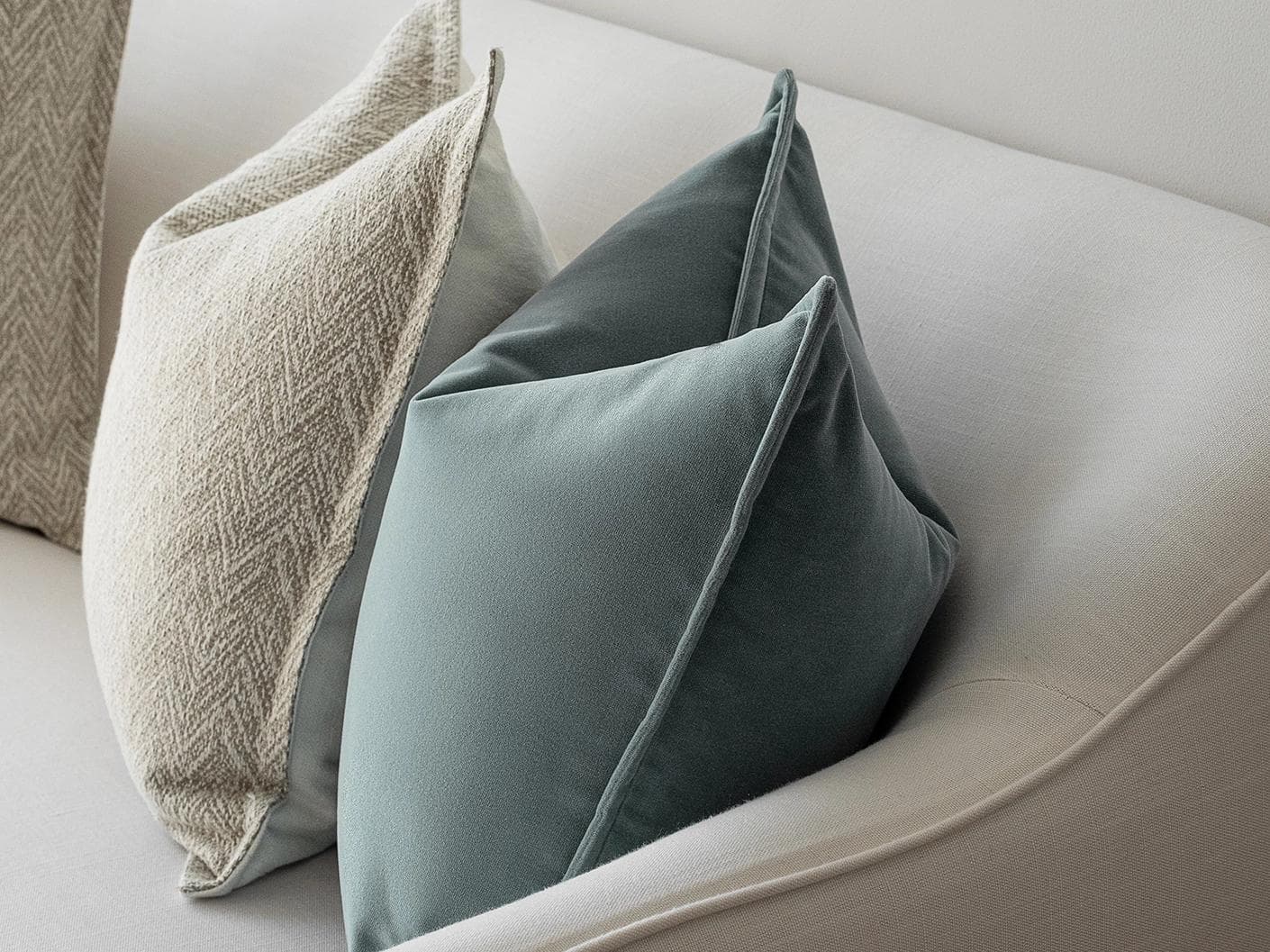Jastine Bundle cushion in blue and beige, shown in a product right view as image 7
