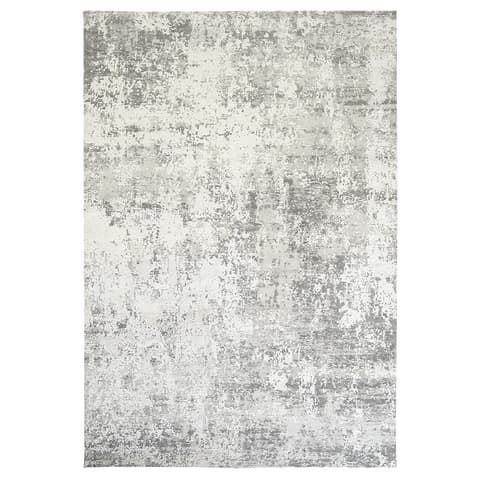 Jay Ashton carpets in grey, shown in a product top view as image 1