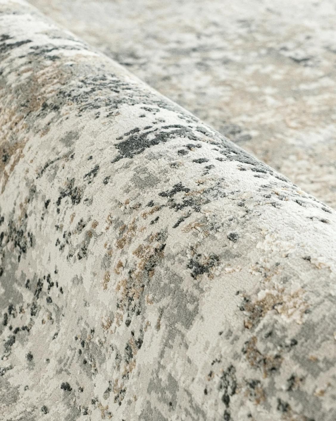 Jay Haywoods Runners carpet in grey, shown in a product close-up as image 12