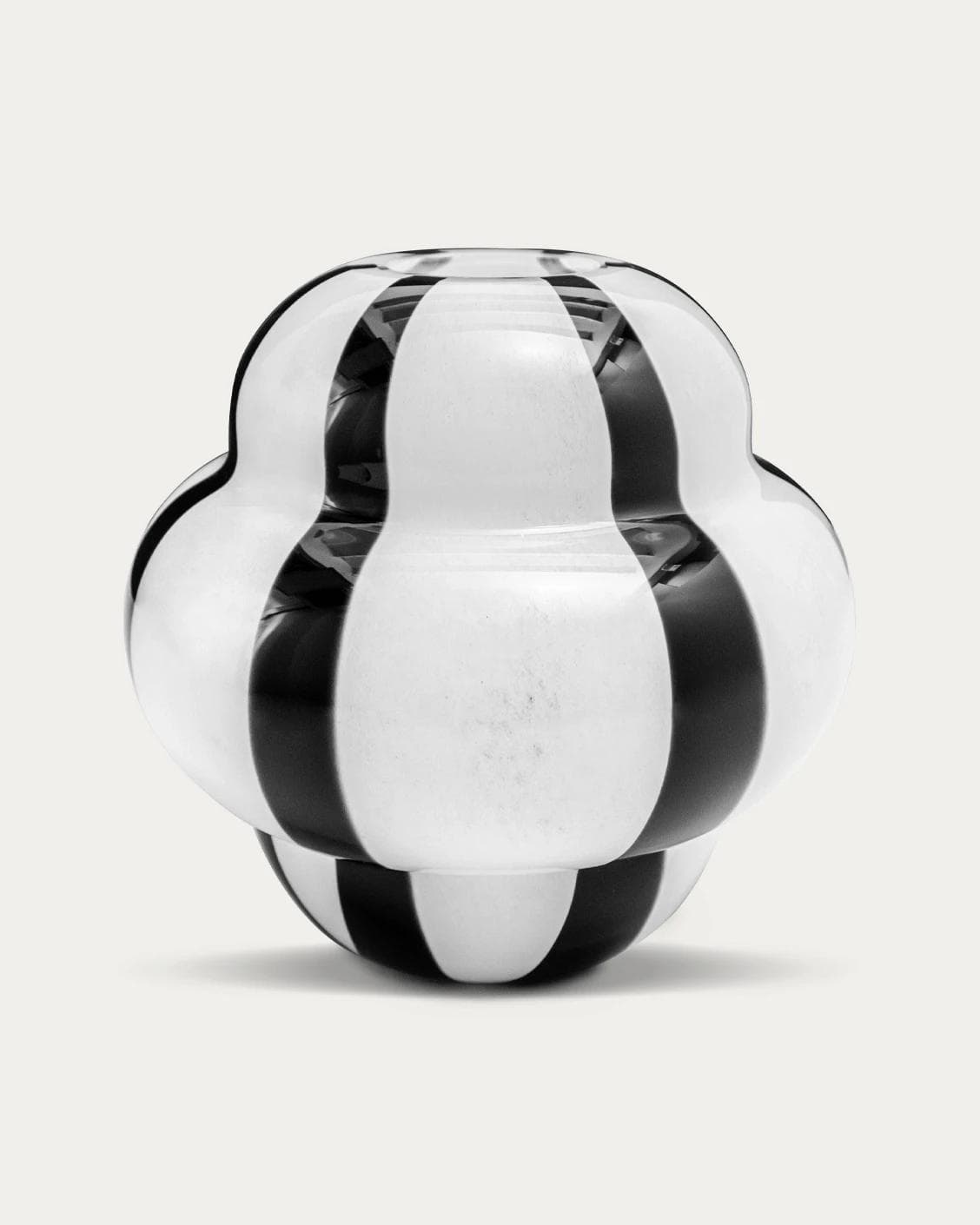 Linea Storms vases in black and ivory, shown in a product front view as image 1